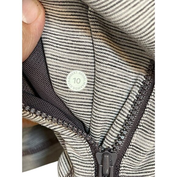 Lululemon Define Jacket Size 10 Wee Space Frosted Mulberry Black Currant Stripe - Picture 4 of 11